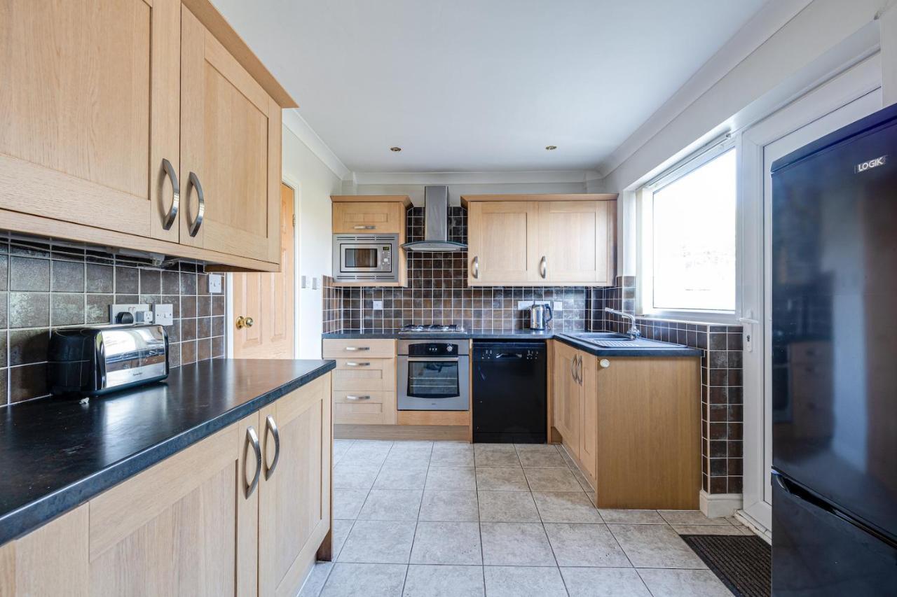 George Harrison'S Former 3Bed Home In Liverpool Speke Esterno foto